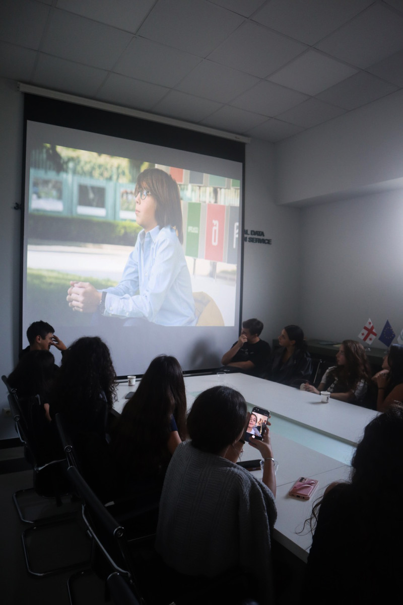 პროექტის „კონფიდენციალურობის გაკვეთილები“ ფარგლებში 600-მდე მოსწავლეს ტრენინგი ჩაუტარდა